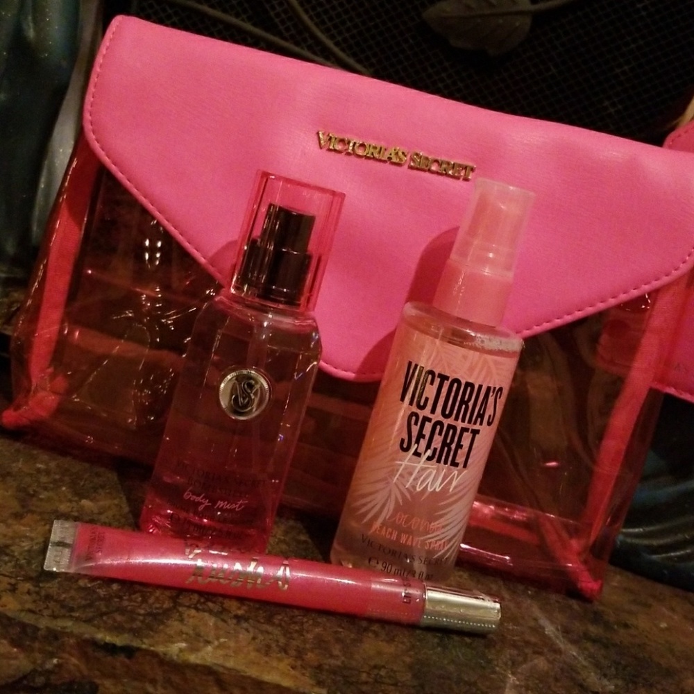 🌺SOLD🌺 VS 'Sexy Escape' Vacation Kit